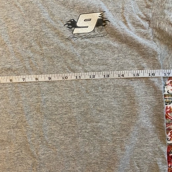 𝅺chase Authentic Racing Kasey Kahne T shirt # 9 size youth Medium 9-10 - Picture 4 of 10